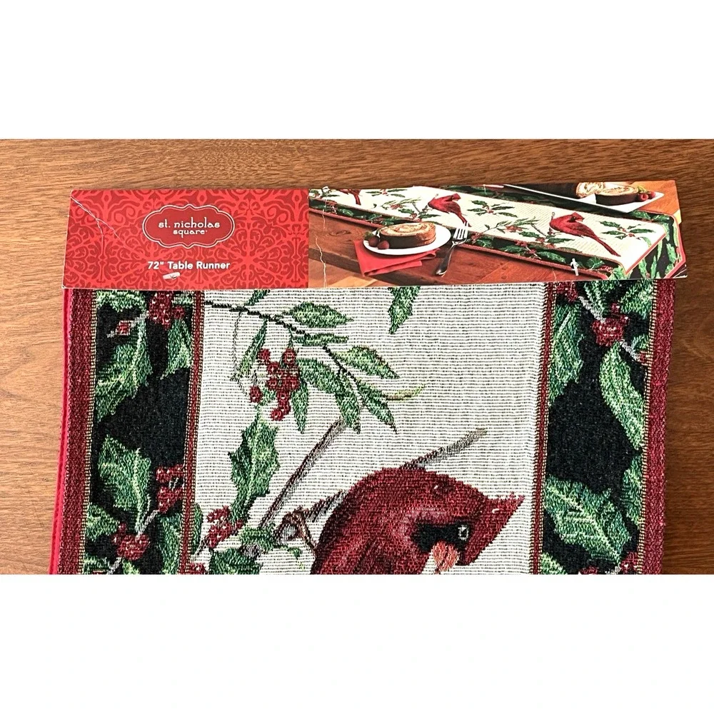 Vtg St Nicholas Square Cardinal Tapestry Christmas TABLE RUNNER & 1 Dish Towel